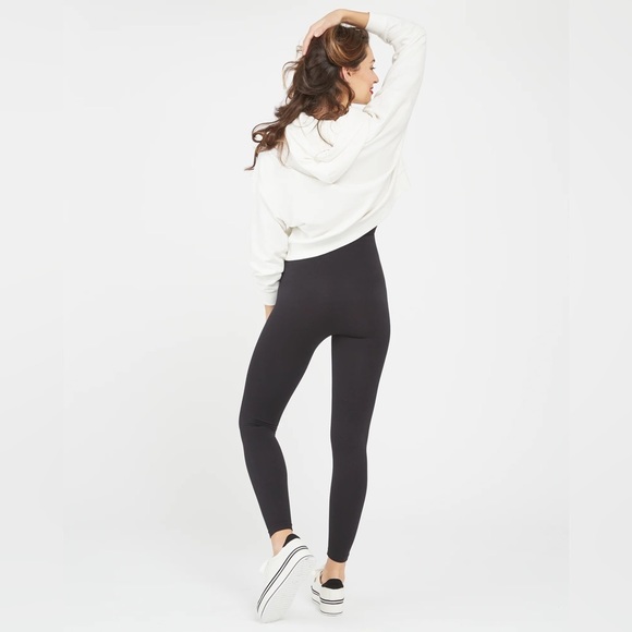NWT SPANX Look at Me Now High-Waisted Seamless Leggings Very Black XS - Picture 3 of 10